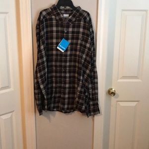 Men’s Columbia button up